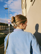 Lade das Bild in den Galerie-Viewer, Wave Frozen