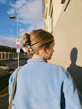 Lade das Bild in den Galerie-Viewer, Wave Frozen