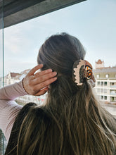 Lade das Bild in den Galerie-Viewer, Cinnamon Roll