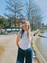 Lade das Bild in den Galerie-Viewer, Cinnamon Roll