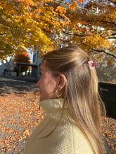 Lade das Bild in den Galerie-Viewer, Lili Love