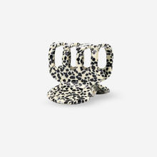 Lade das Bild in den Galerie-Viewer, Stella Dotty