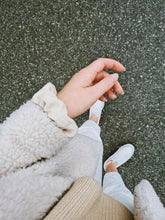 Lade das Bild in den Galerie-Viewer, Have courage