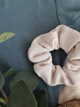 Lade das Bild in den Galerie-Viewer, Have courage