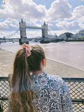 Lade das Bild in den Galerie-Viewer, Rosa
