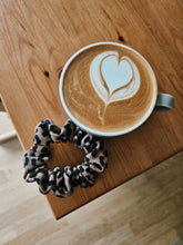 Lade das Bild in den Galerie-Viewer, Rōzu
