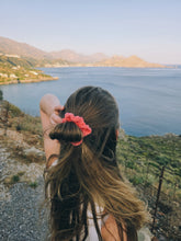 Lade das Bild in den Galerie-Viewer, Joyce
