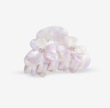 Lade das Bild in den Galerie-Viewer, Flower Bride
