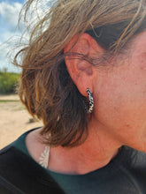 Lade das Bild in den Galerie-Viewer, Loop Dotty
