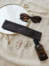 Lade das Bild in den Galerie-Viewer, Dark Chocolate Stirnbändeely
